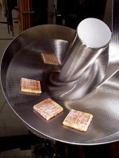 Frozen Waffles in rigidized spiral chute